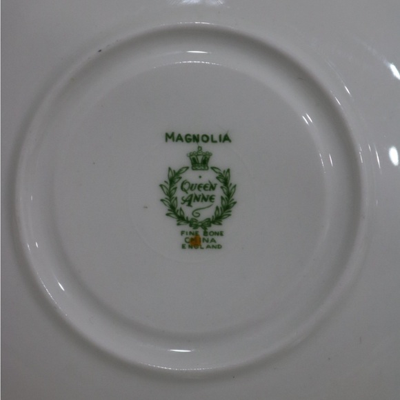 Queen Anne “Magnolia” Teacup & Saucer Bone China England Collectible - Picture 6 of 16